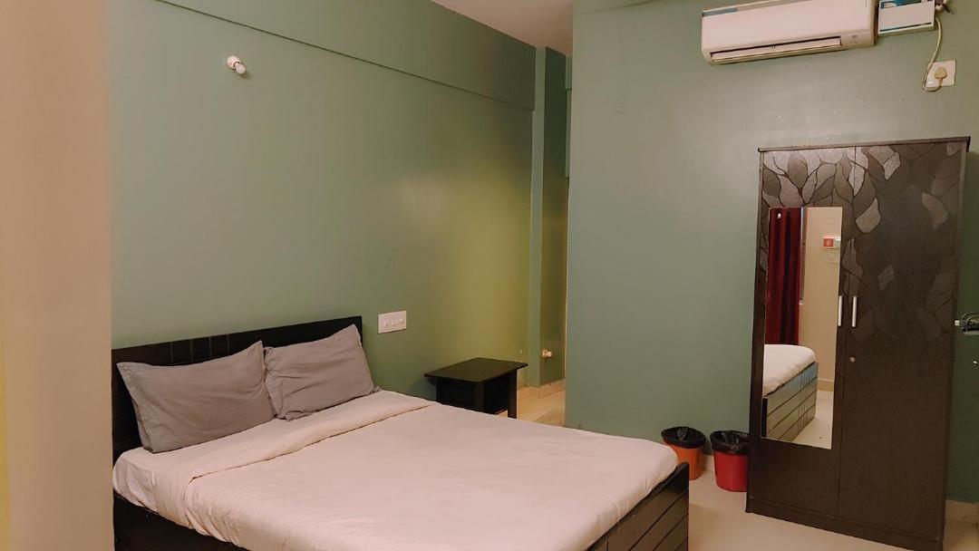 Metro Suites Μπανγκαλόρ Εξωτερικό φωτογραφία