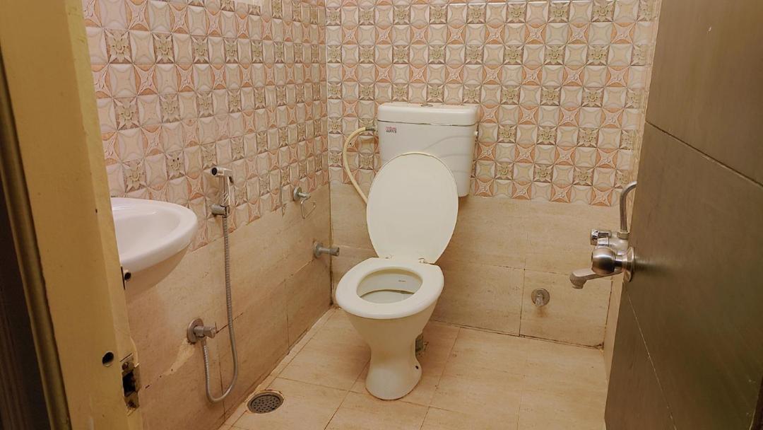 Metro Suites Μπανγκαλόρ Εξωτερικό φωτογραφία